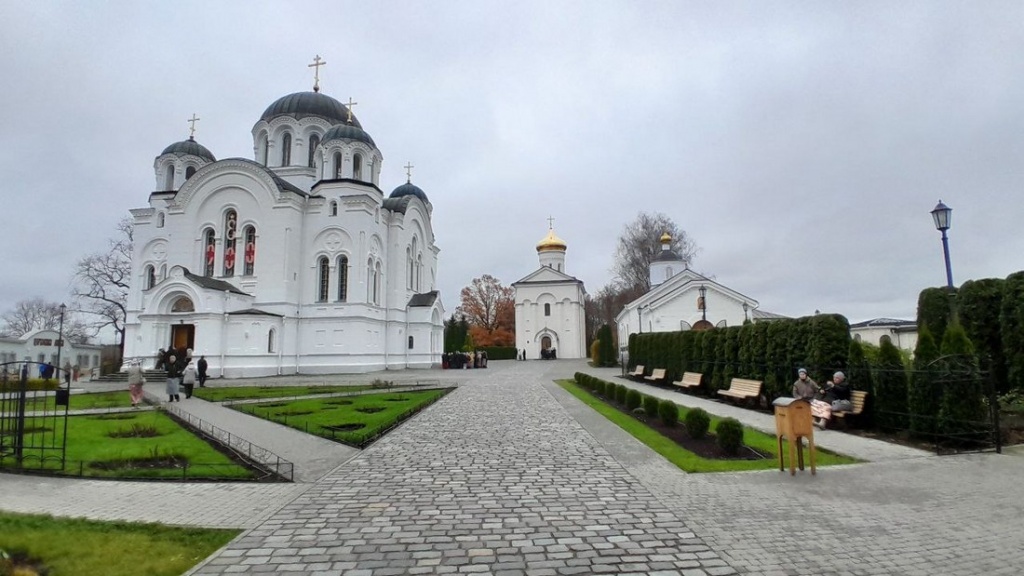 в текст